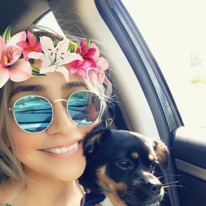 Meet your Posher, Gabby